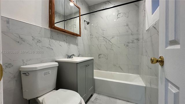 2220 Charleston St 1, Hollywood, FL 33020