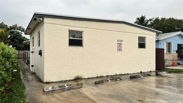 2220 Charleston St 1, Hollywood, FL 33020