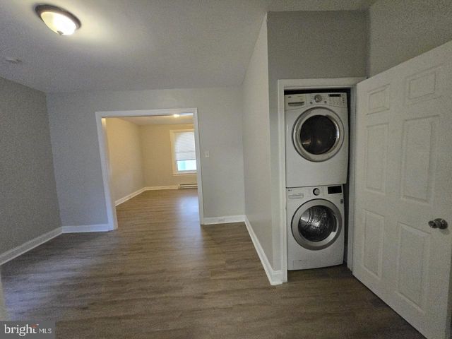 1443 S 53RD ST, Philadelphia, PA 19143