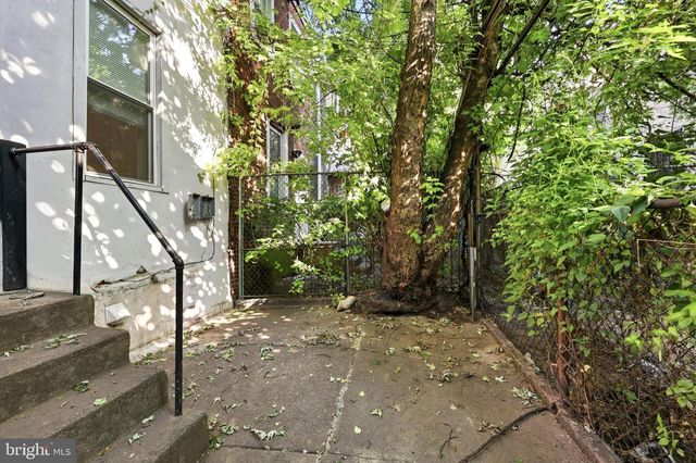 1443 S 53RD ST, Philadelphia, PA 19143