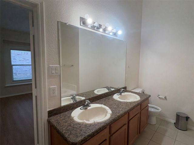 5895 Candlelight, Grand Prairie, TX 75052