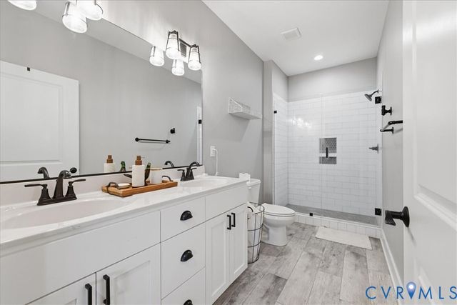 11391 Vaughan Rd, North Dinwiddie, VA 23805