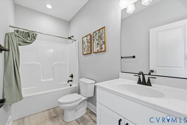 11391 Vaughan Rd, North Dinwiddie, VA 23805