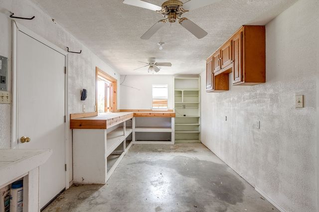 128 Oakwood Court, Lakeside, TX 76135