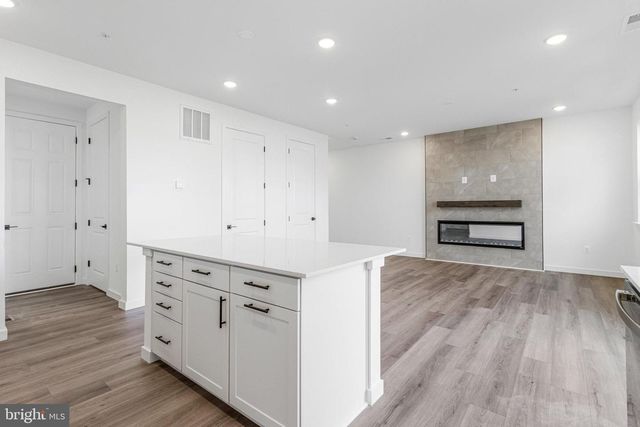 5726 HOWARD DR, Glen Burnie, MD 21060