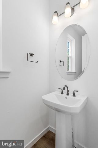 5726 HOWARD DR, Glen Burnie, MD 21060