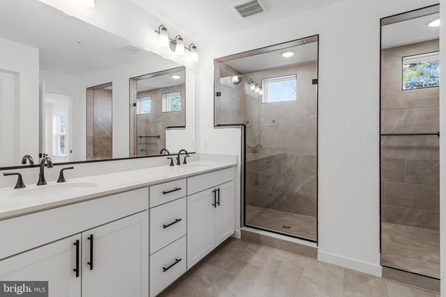 5726 HOWARD DR, Glen Burnie, MD 21060