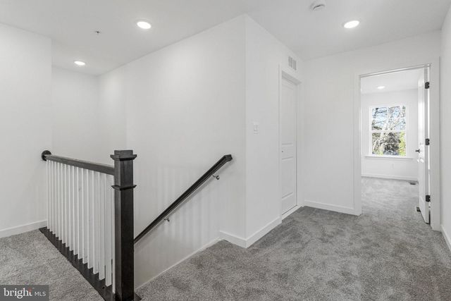 5726 HOWARD DR, Glen Burnie, MD 21060