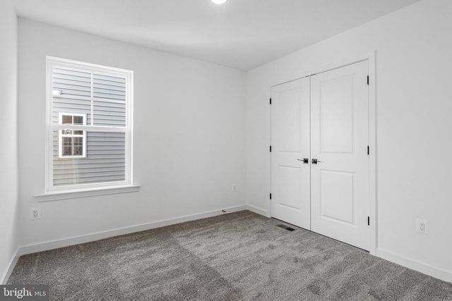 5726 HOWARD DR, Glen Burnie, MD 21060