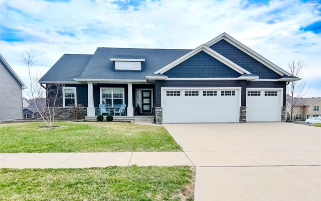827 Shelby Drive, Tiffin, IA 52340