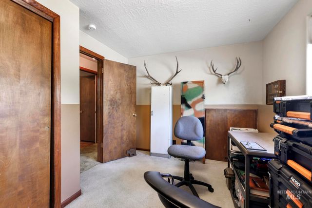 998 N Locust, Twin Falls, ID 83301