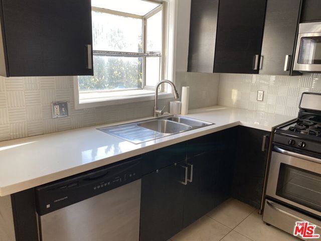 1628 N Formosa Avenue A, Los Angeles, CA 90046