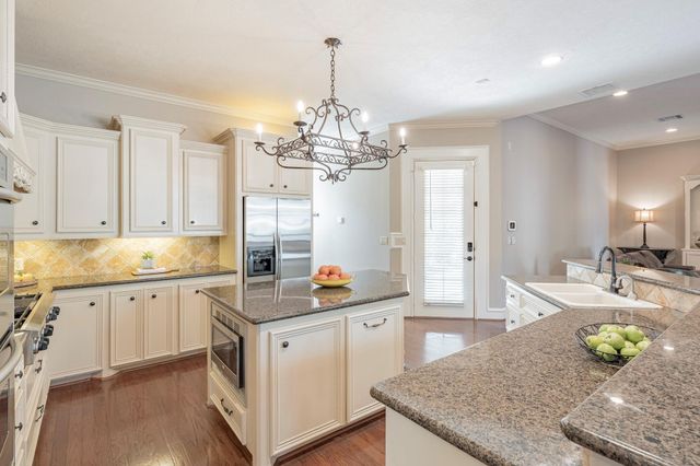 32942 Sawgrass Court, Magnolia, TX 77354