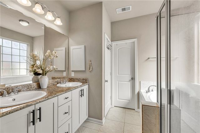 1080 Venice Drive, Bryan, TX 77808