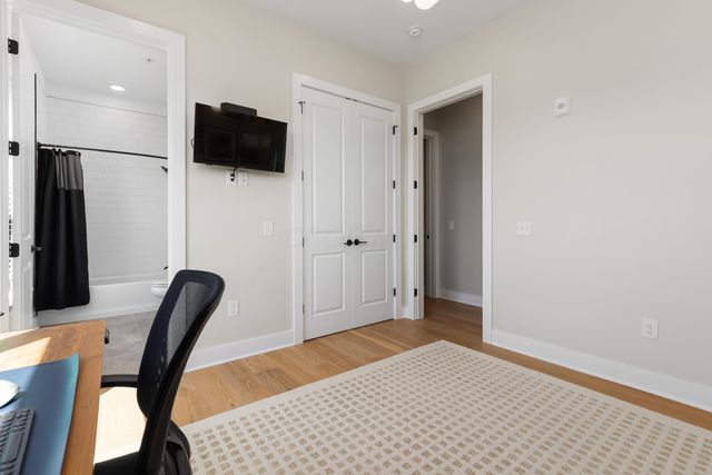 2891 Kobuk Drive, 403, Columbus, OH 43228