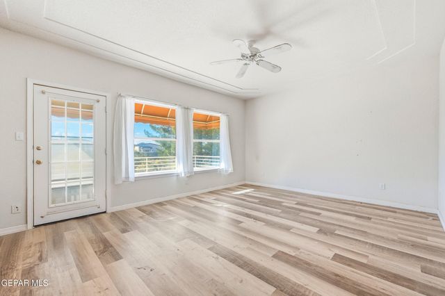 216 Avenue Mirador, Santa Teresa, NM 88008