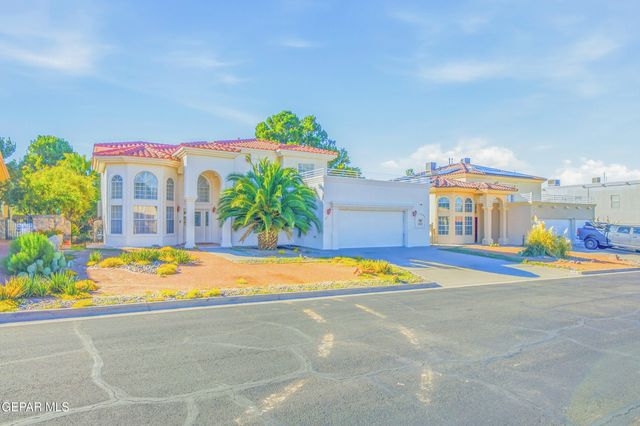 216 Avenue Mirador, Santa Teresa, NM 88008
