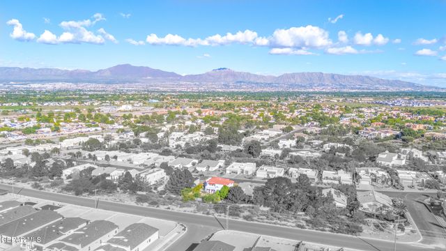 216 Avenue Mirador, Santa Teresa, NM 88008