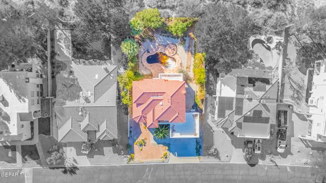 216 Avenue Mirador, Santa Teresa, NM 88008