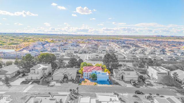 216 Avenue Mirador, Santa Teresa, NM 88008