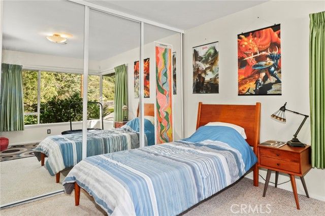 2064 Oak Valley, Glendale, CA 91208