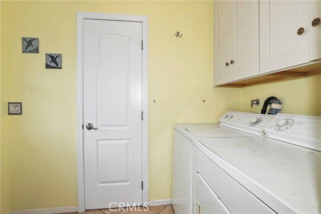 2064 Oak Valley, Glendale, CA 91208