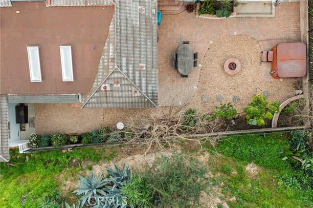 2064 Oak Valley, Glendale, CA 91208