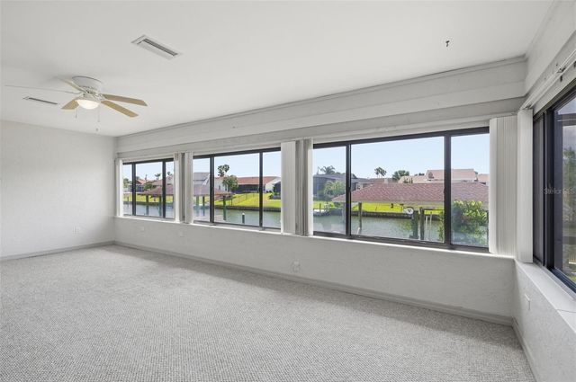 10 CHERRY COURT, Palm Coast, FL 32137