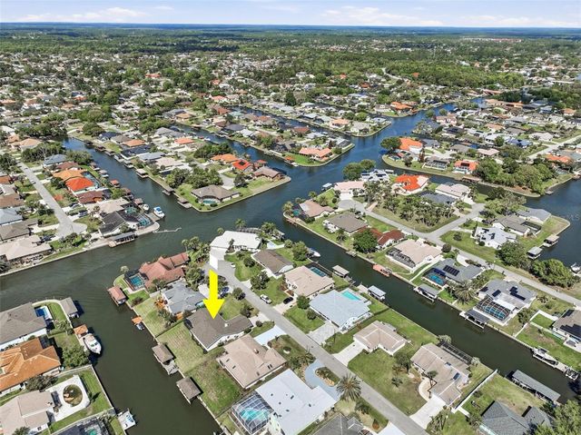 10 CHERRY COURT, Palm Coast, FL 32137