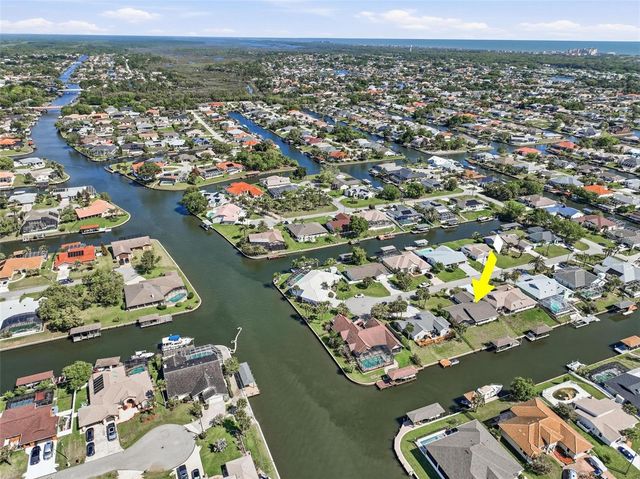 10 CHERRY COURT, Palm Coast, FL 32137