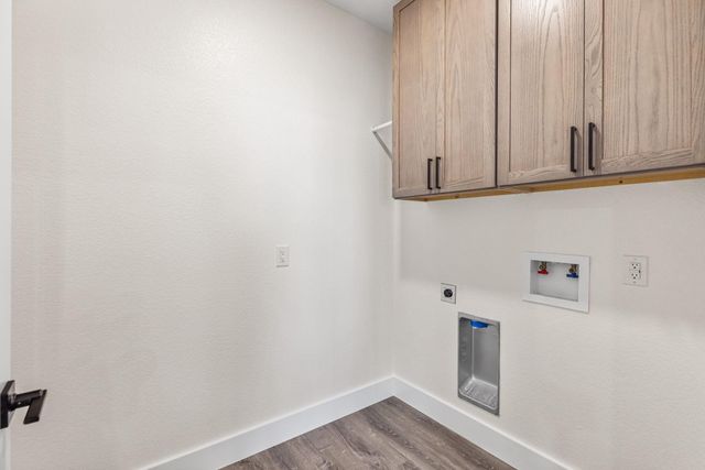 1012 Creswell Lane, Kerrville, TX 78028