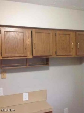 10005 Park Heights Drive, Garfield Heights, OH 44125