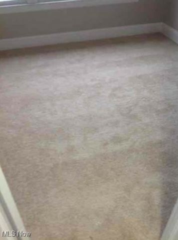 10005 Park Heights Drive, Garfield Heights, OH 44125