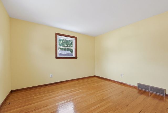 135 Crane St, Dedham, MA 02026