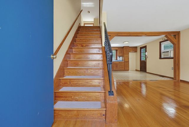 135 Crane St, Dedham, MA 02026