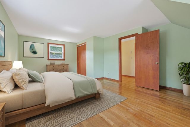 135 Crane St, Dedham, MA 02026