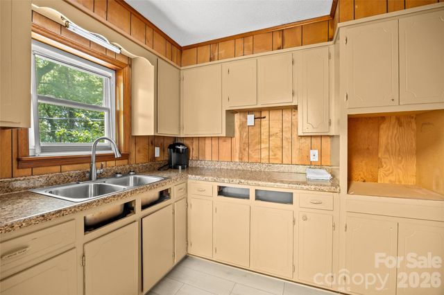 717 Wren Road, Gastonia, NC 28056