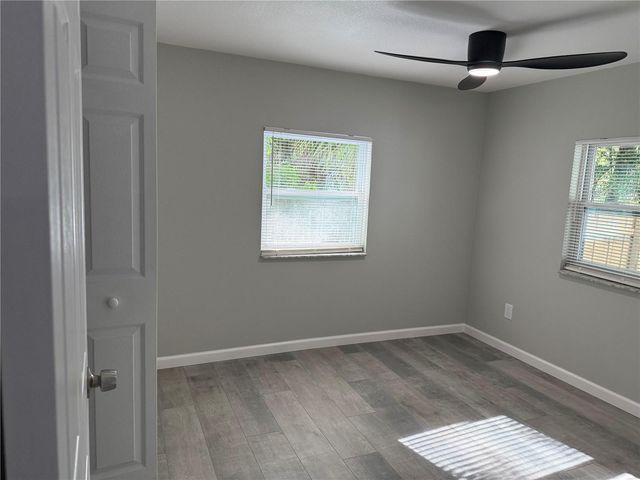 421 E WARREN AVENUE, Longwood, FL 32750