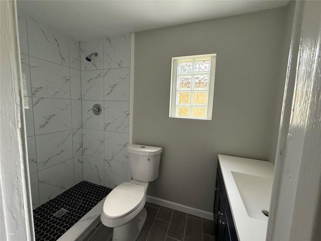 421 E WARREN AVENUE, Longwood, FL 32750