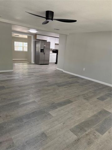 421 E WARREN AVENUE, Longwood, FL 32750