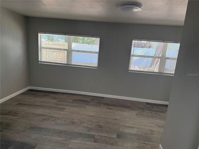 421 E WARREN AVENUE, Longwood, FL 32750