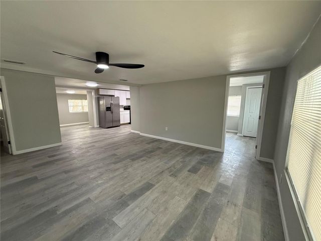 421 E WARREN AVENUE, Longwood, FL 32750