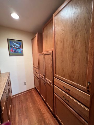 1819 Otley Avenue, Perry, IA 50220