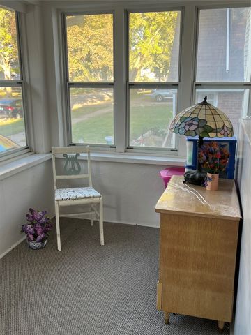 1819 Otley Avenue, Perry, IA 50220