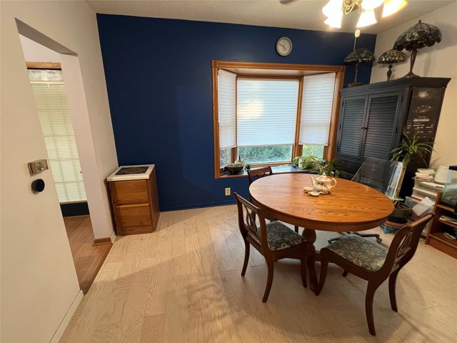 1819 Otley Avenue, Perry, IA 50220