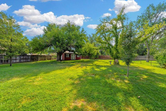3316 N Clarence, Wichita, KS 67204