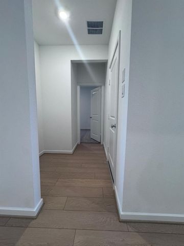 21554 Coronado Green Drive, Cypress, TX 77433