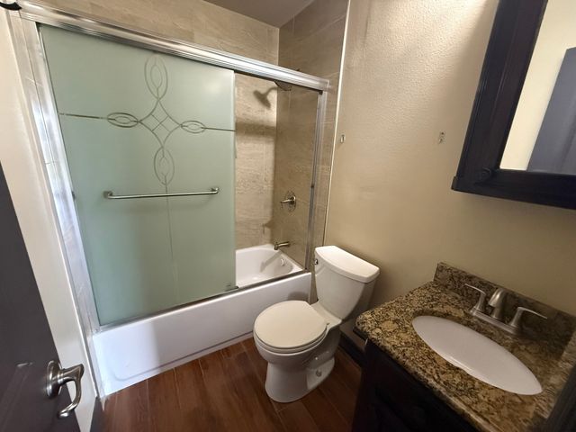 3307 Roberts Cut Off Road, Lake Worth, TX 76114