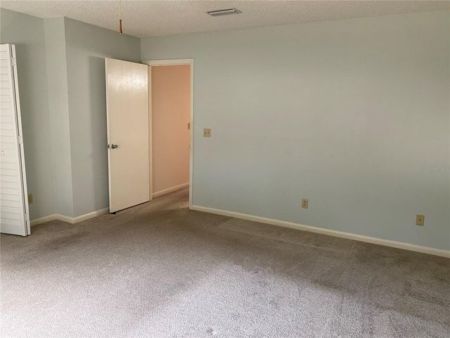 8666 SW 92ND LANE C, Ocala, FL 34481