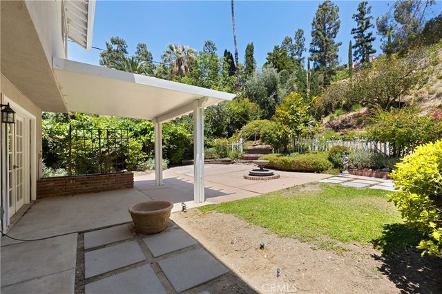 7971 Sangamon Avenue, Sun Valley, CA 91352